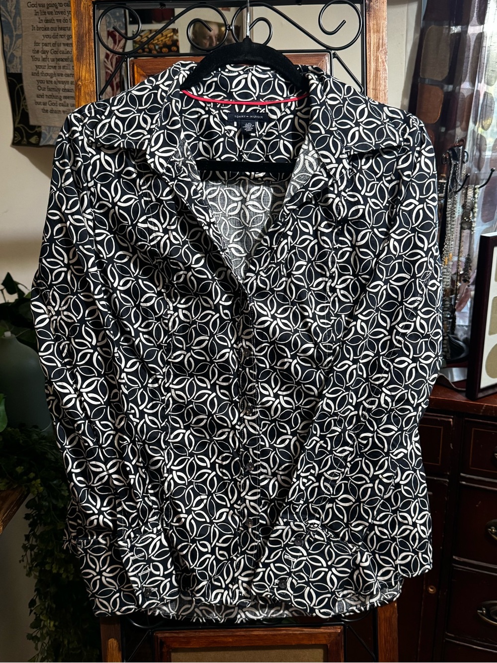 Tommy Hilfiger Black & White Circle-Chain Button Down Shirt